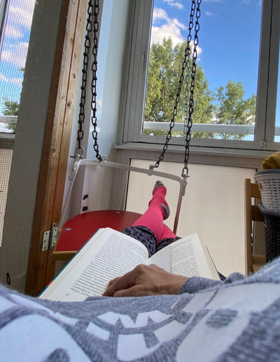 Endlich Chillen im Upcycling-Karusselsitz