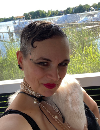 Sehr schick beim Motto-Geburtstag